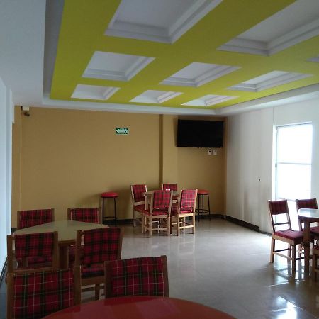 Hotel Rubi Manzanillo Εξωτερικό φωτογραφία