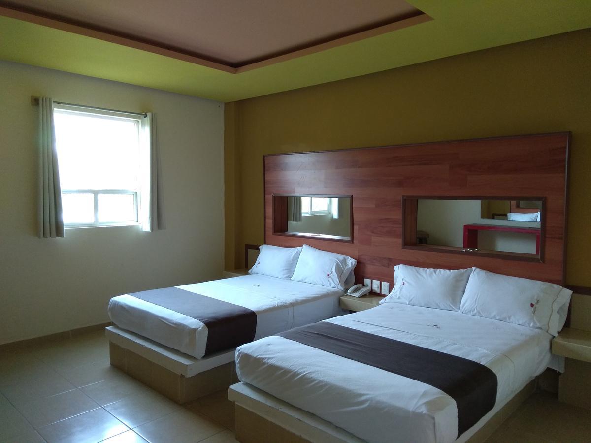 Hotel Rubi Manzanillo Εξωτερικό φωτογραφία